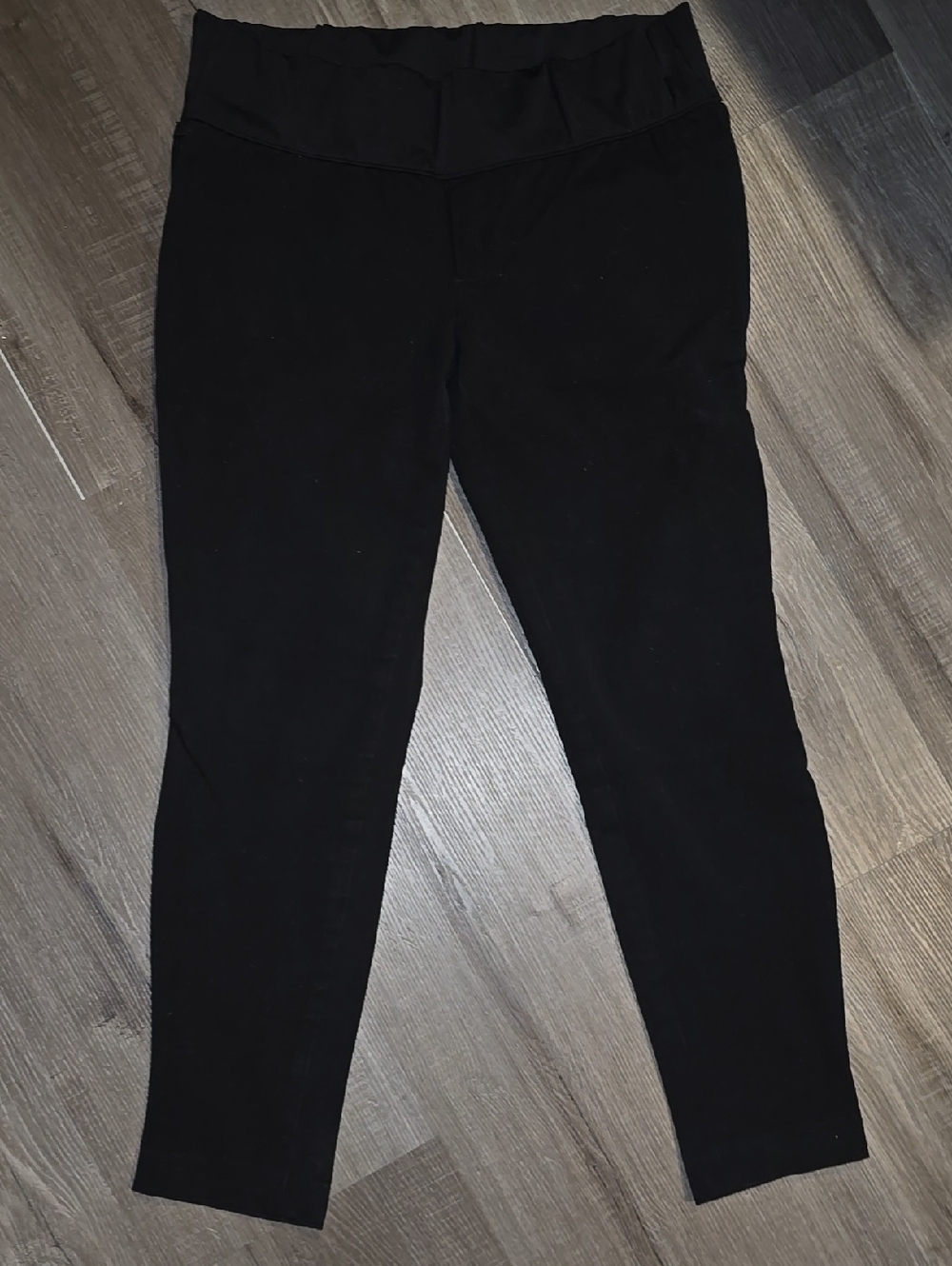 GAP Maternity Pants